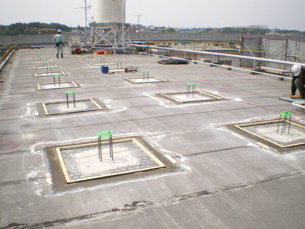 基礎工事（太陽光発電器） イメージ
